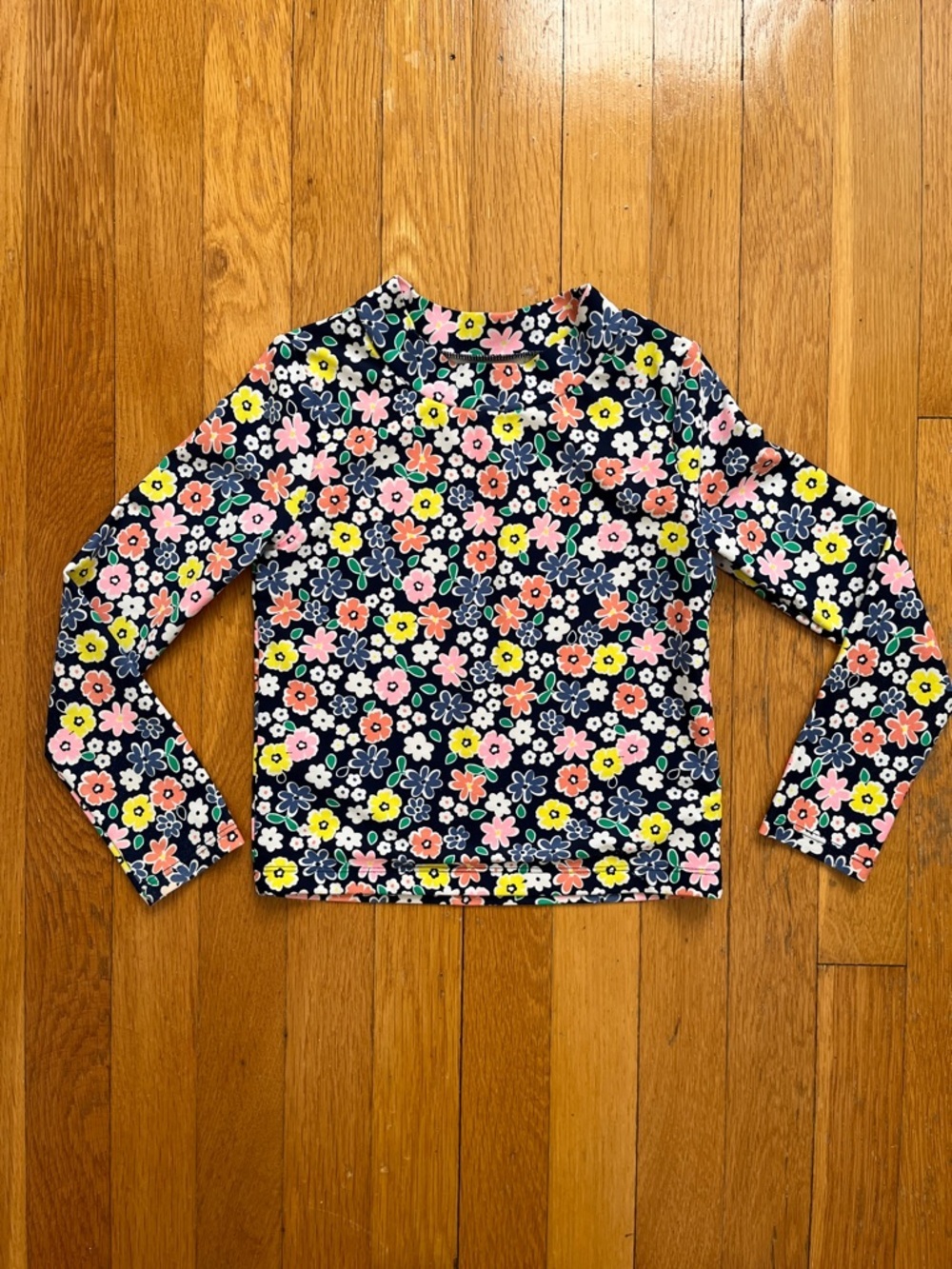 Carter’s Size 6 / 6X Long Sleeved Floral Rash Guard Swim Top Swimsuit Tee